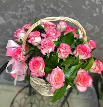 Цветочная композиция из Розы в корзине #REPLACE_PRED# Надзорном